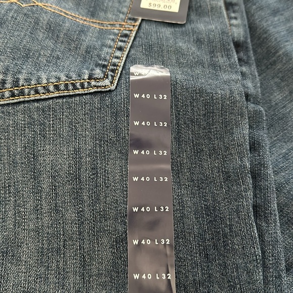 Brand New Lucky Jeans - Picture 3 of 8
